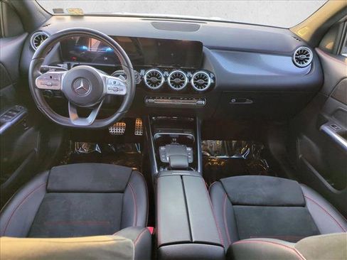 Used 2023 Mercedes-Benz GLA 250 image 17