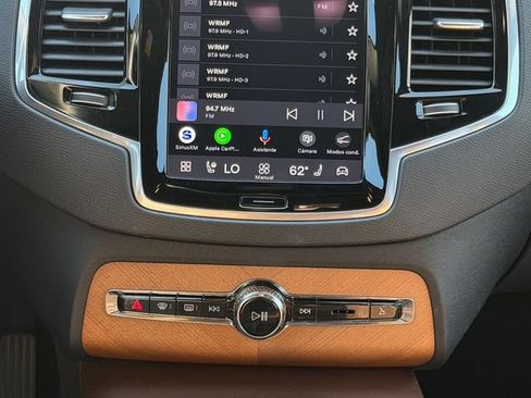 Certified 2024 Volvo XC90 B5 Plus w/ Protection Package AWD/4WD image 19