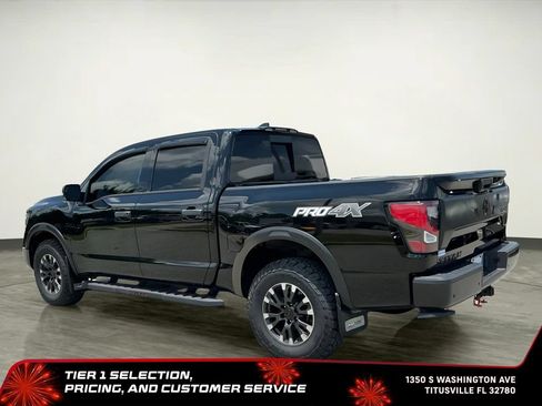 Used 2023 Nissan Titan PRO-4X w/ Pro-4x Convenience Package AWD/4WD image 7