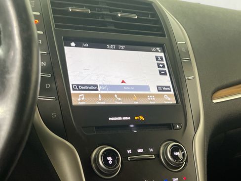 Used 2019 Lincoln MKC Reserve w/ MKC Climate Package AWD/4WD image 13