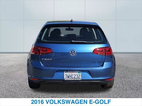 Used 2016 Volkswagen e-Golf SE w/ DC Fast Charging Package FWD image 8