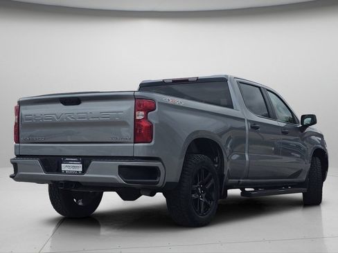 Used 2023 Chevrolet Silverado 1500 Custom AWD/4WD image 22
