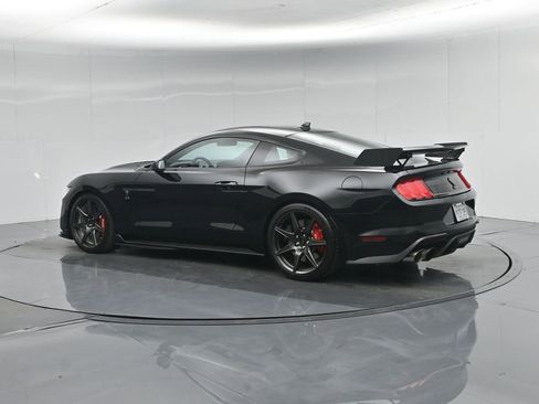 Certified 2021 Ford Mustang Shelby GT500 w/ Carbon Fiber Track Pack RWD image 5