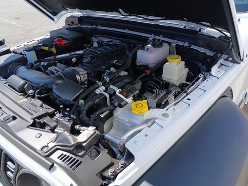 New 2025 Jeep Gladiator Sport image 47