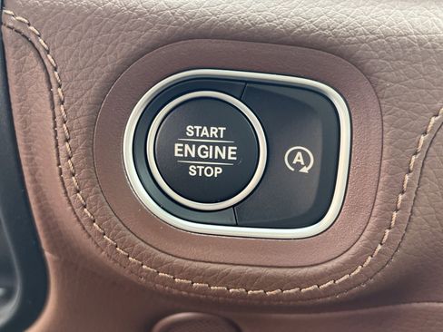 New 2026 Mercedes-Benz GLE 450 4MATIC Coupe image 32