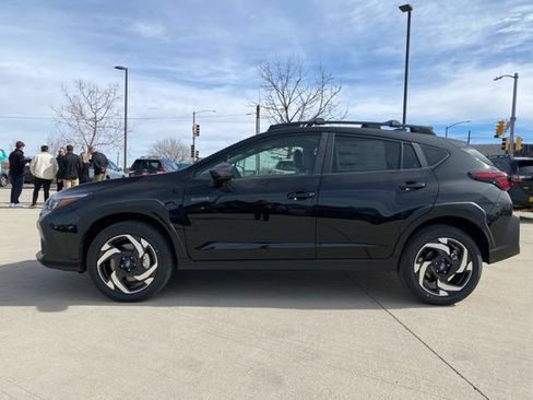 New 2026 Subaru Crosstrek 2.5i Limited w/ Crosstrek Mirror Package AWD/4WD image 2
