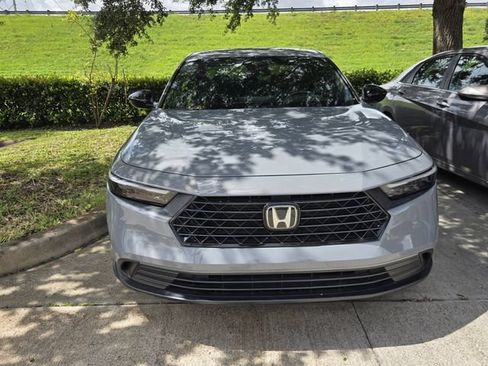 Used 2024 Honda Accord Sport image 3