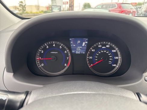 Used 2013 Hyundai Accent GLS image 33