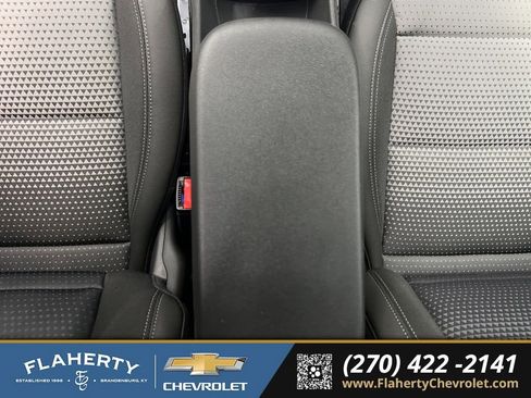 New 2026 Chevrolet Trax LT image 32