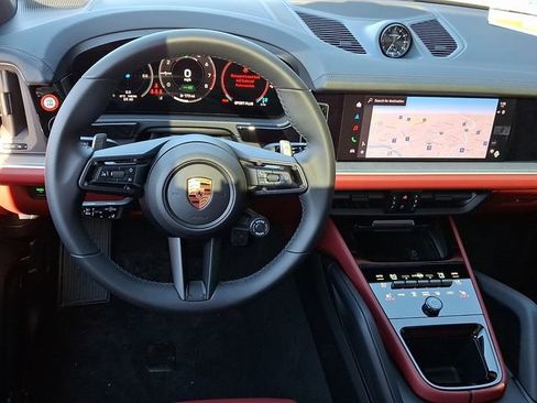 New 2026 Porsche Cayenne E-Hybrid Coupe image 12