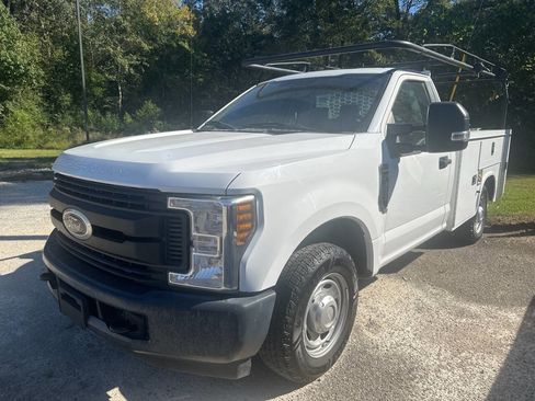 Used 2018 Ford F350 XL w/ Power Equipment Group image 2