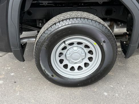 New 2026 GMC Sierra 1500 Pro image 11