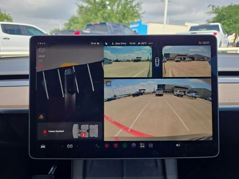 Used 2024 Tesla Model Y 2WD image 29