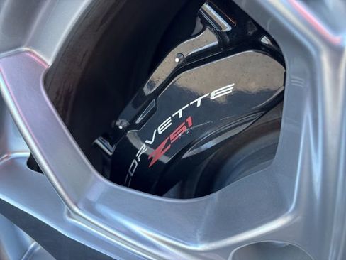 Used 2022 Chevrolet Corvette Stingray Premium Cpe w/ Z51 Performance Package image 63