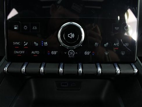 New 2026 GMC Terrain AT4 w/ Convenience Package III image 8