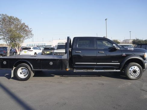 Used 2020 RAM 5500 Tradesman w/ Safety Group image 5