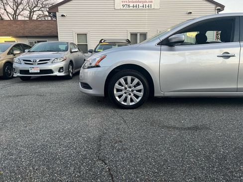 Used 2015 Nissan Sentra SV w/ Navigation Package image 31