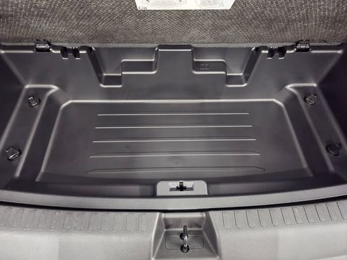 Used 2026 GMC Acadia Elevation FWD image 44
