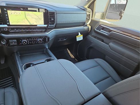 New 2026 Chevrolet Silverado 2500 LT w/ Trail Boss Package image 12