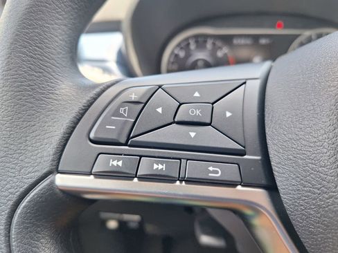 New 2025 Nissan Versa SV w/ Trunk Package image 12