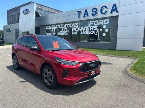 Used 2023 Ford Escape ST-Line w/ Tech Pack #1 AWD/4WD image 1