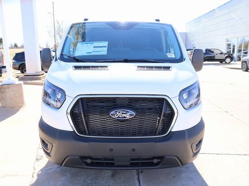 New 2026 Ford Transit 250 Low Roof w/ Exterior Upgrade Package RWD image 9
