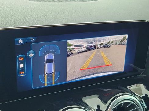 Used 2025 Mercedes-Benz GLA 35 AMG 4MATIC image 35