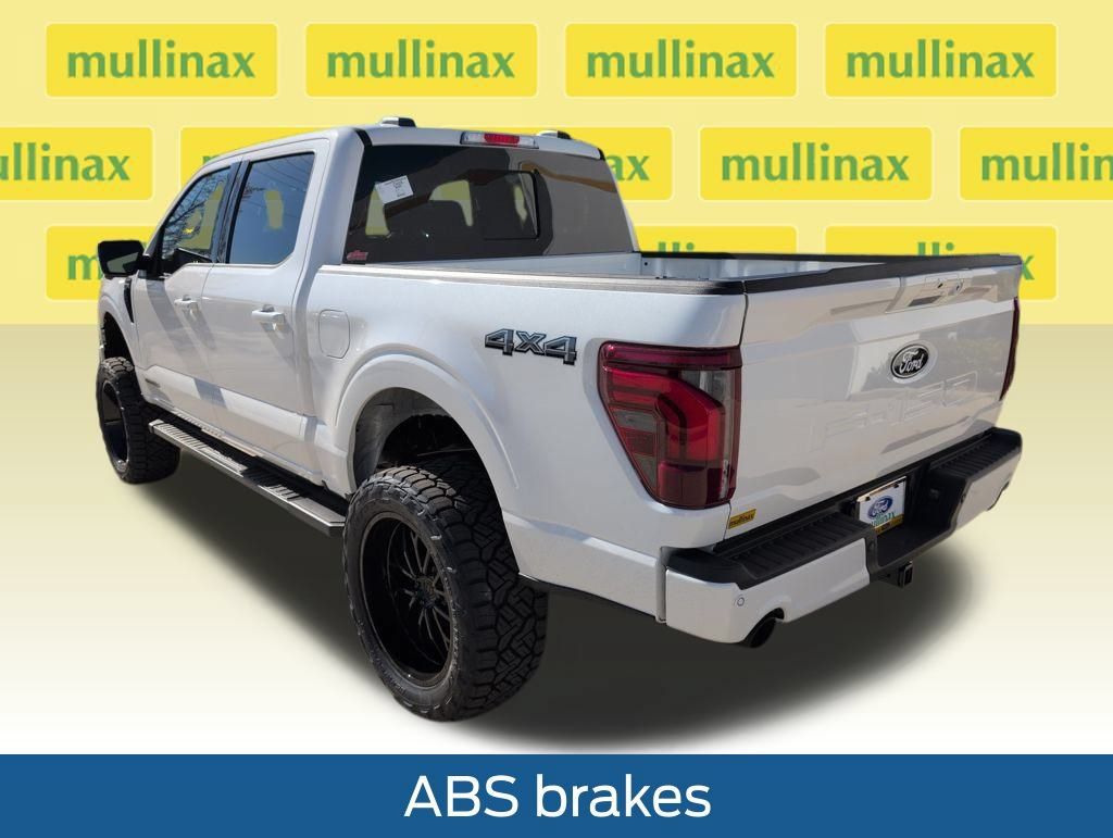 Used 2025 Ford F150 Lariat w/ Equipment Group 502A High AWD/4WD image 8