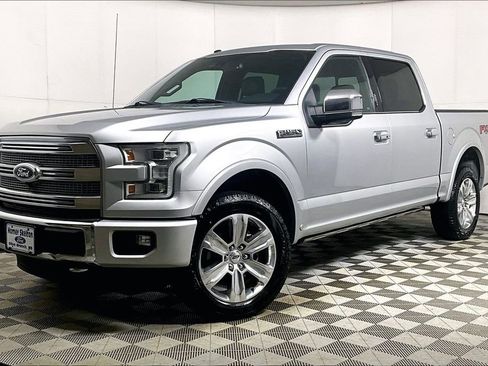 Used 2016 Ford F150 Platinum w/ Equipment Group 701A Luxury image 2