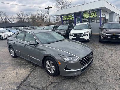 Used 2023 Hyundai Sonata SE w/ Winter Weather Package