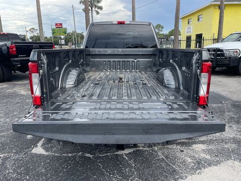 Used 2019 Ford F350 XLT w/ XLT Premium Package AWD/4WD image 7
