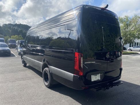 New 2024 Mercedes-Benz Sprinter 3500 image 23