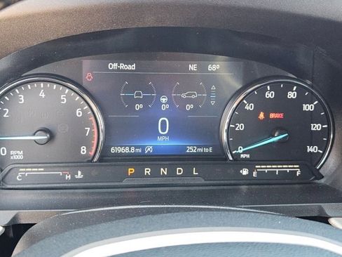 Used 2024 Ford Explorer XLT w/ Equipment Group 202A image 16