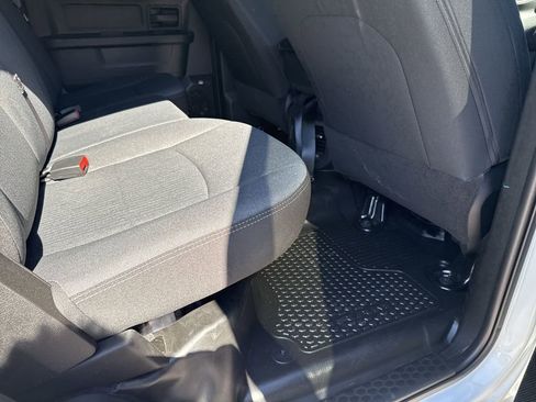 Used 2024 RAM 3500 Tradesman w/ Chrome Appearance Group image 31