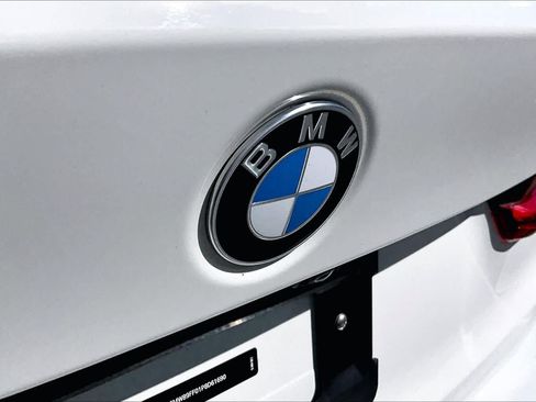 Used 2023 BMW 330i xDrive Sedan w/ Driving Assistance Package AWD/4WD image 29