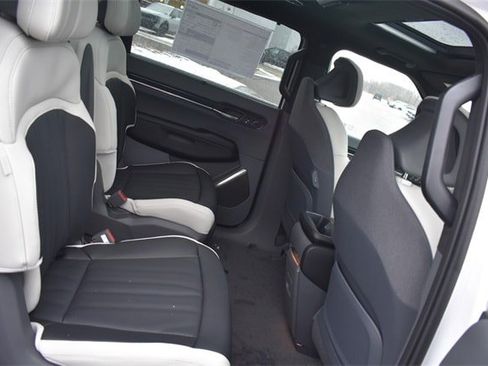 New 2026 Kia EV9 GT-Line image 17