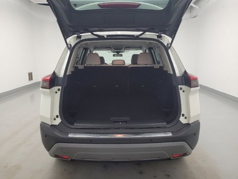 Used 2023 Nissan Rogue SV AWD/4WD image 29