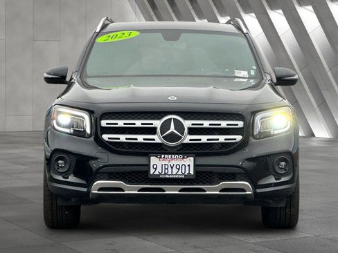 Used 2023 Mercedes-Benz GLB 250 4MATIC image 9