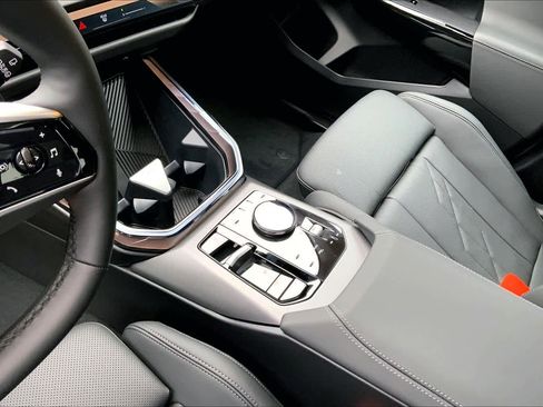 New 2026 BMW X3 xDrive30 w/ Premium Package image 7