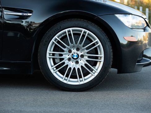 Used 2013 BMW M3 Convertible image 16