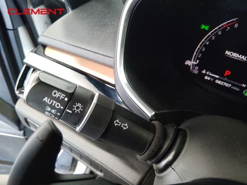 Used 2022 Acura MDX FWD image 13