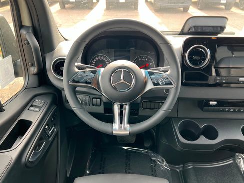 New 2026 Mercedes-Benz Sprinter 2500 image 12