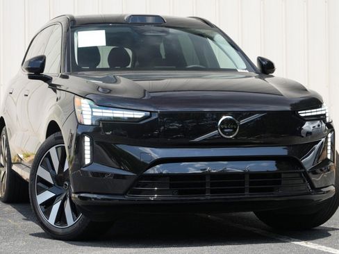 Used 2025 Volvo EX90 Plus AWD/4WD image 4