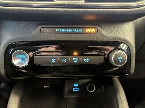 Certified 2023 Ford Escape ST-Line w/ Tech Pack #1 FWD image 20
