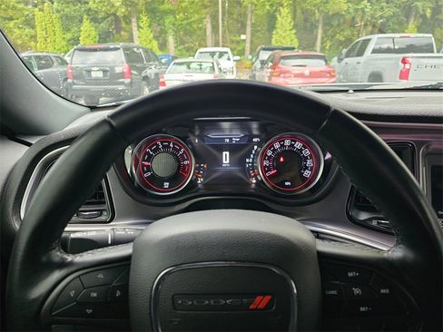 Used 2021 Dodge Challenger SXT image 20