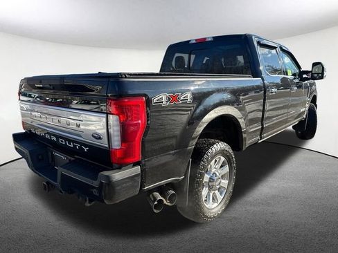 Used 2019 Ford F250 Platinum AWD/4WD image 10