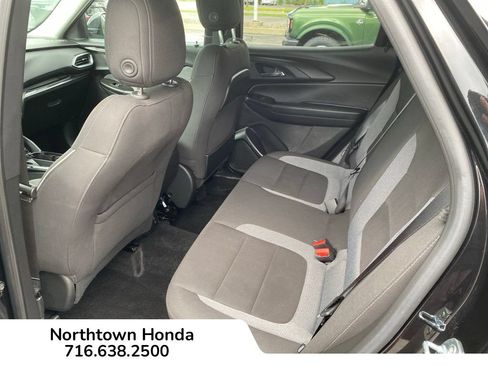 Used 2023 Chevrolet TrailBlazer LT w/ Convenience Package AWD/4WD image 15
