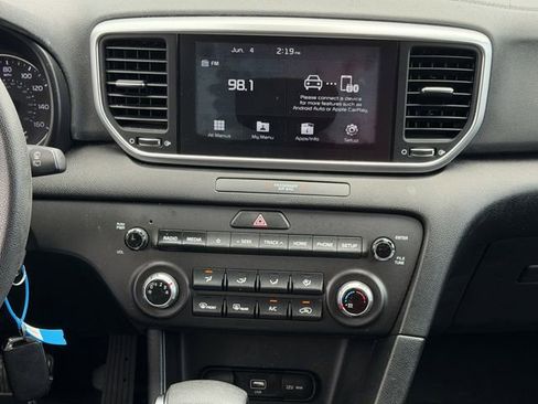 Used 2021 Kia Sportage LX FWD image 16