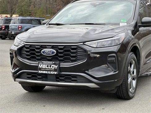 Certified 2024 Ford Escape ST-Line image 6