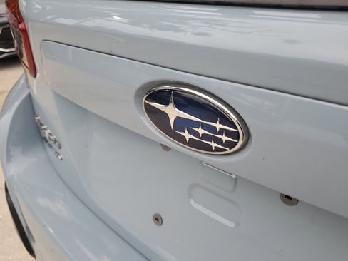 Used 2023 Subaru Crosstrek 2.5i Limited w/ Moonroof Package image 9